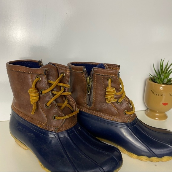 Kids Brown and Blue Duck Boots - Picture 4 of 7